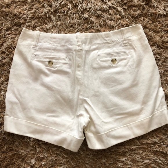 Daisy Fuentes White Shorts Size 4 - Picture 5 of 5